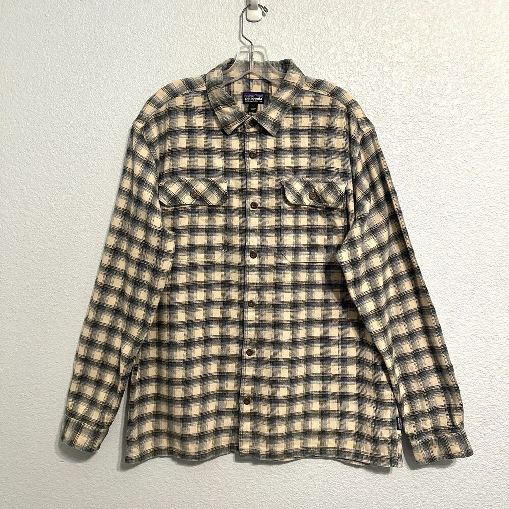 Patagonia Mens Size Large Fjord Flannel Shirt Blue Gray Plaid Outdoor Gorpcore